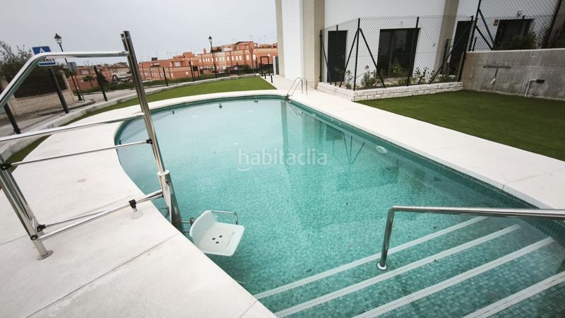 Foto 75cf4e32-22e5-484e-acfc-0ae0fb644994. Casa adossada amb piscina a Benajarafe