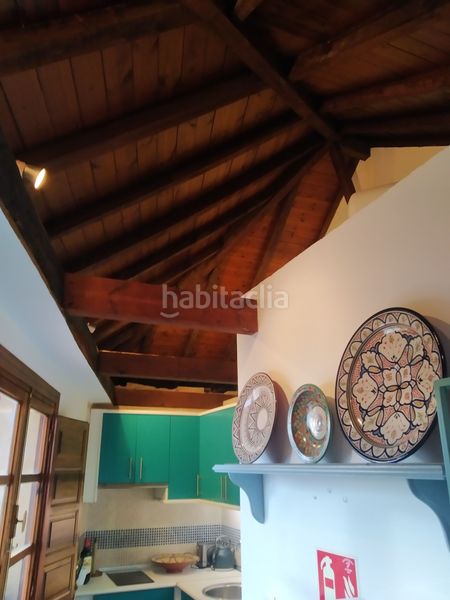 Foto e5aab41d-5788-4fa6-9f98-e44b53a0d9a2. Alquiler ático espectacular ático de un dormitorio con dos terrazas en el centp en Málaga