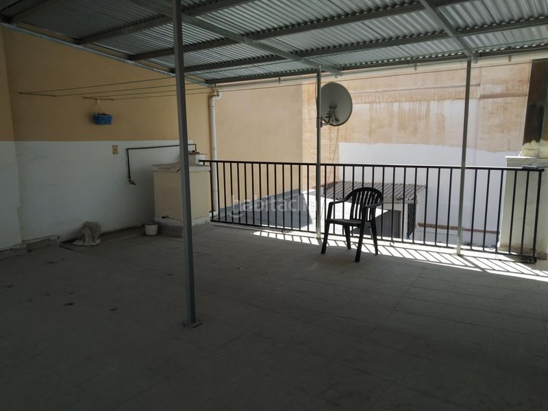 Foto bc087edc-54db-45d6-b0f7-b08c9a995140. Edificio in La Merced Málaga