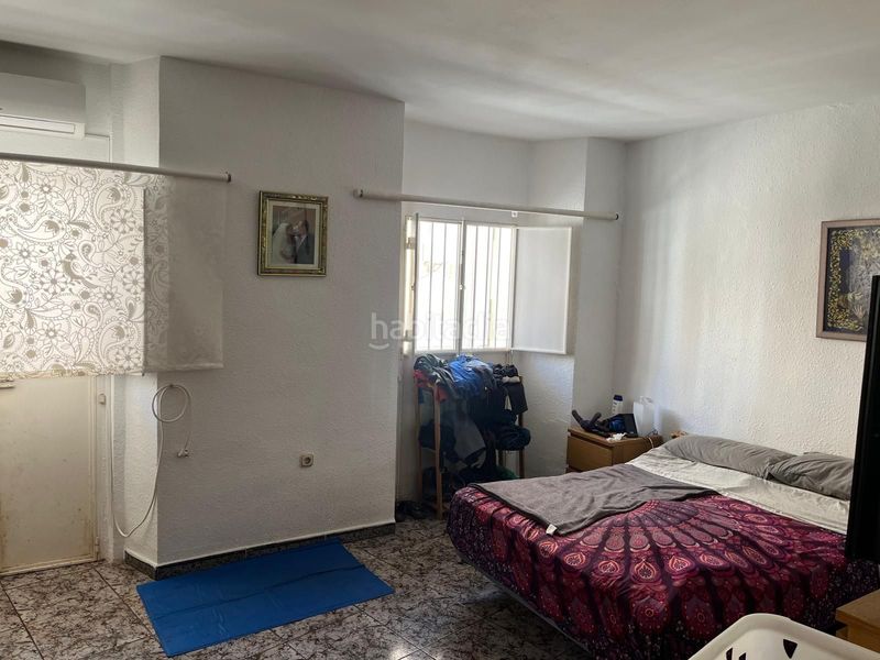 Foto f4f3af62-b193-4cad-98d8-425256310699. Edificio in La Merced Málaga