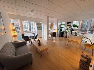 Büro in Santa María