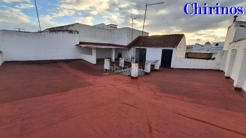 Foto e48c208b-d485-4ca2-9d0a-0a1bcdf6aeaf. Haus in casco histórico - ribera - san basilio Córdoba