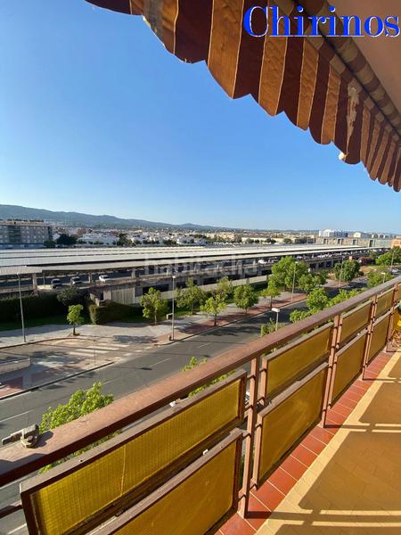 Foto 2b86cd96-5e2a-40d4-b52f-badc55703f6d. Location appartement avec parking dans Ciudad Jardín - Zoco Córdoba