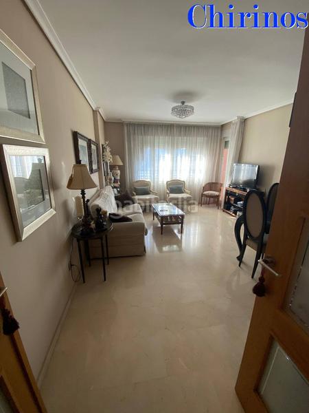 Foto 7d6eb955-d009-4b45-9df4-b69321859c03. Location appartement avec parking dans Ciudad Jardín - Zoco Córdoba