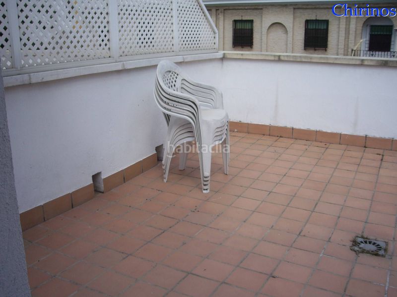 Foto c115ff99-b8f4-4671-b591-bc780beb236a. Rent penthouse with parking in Centro Córdoba