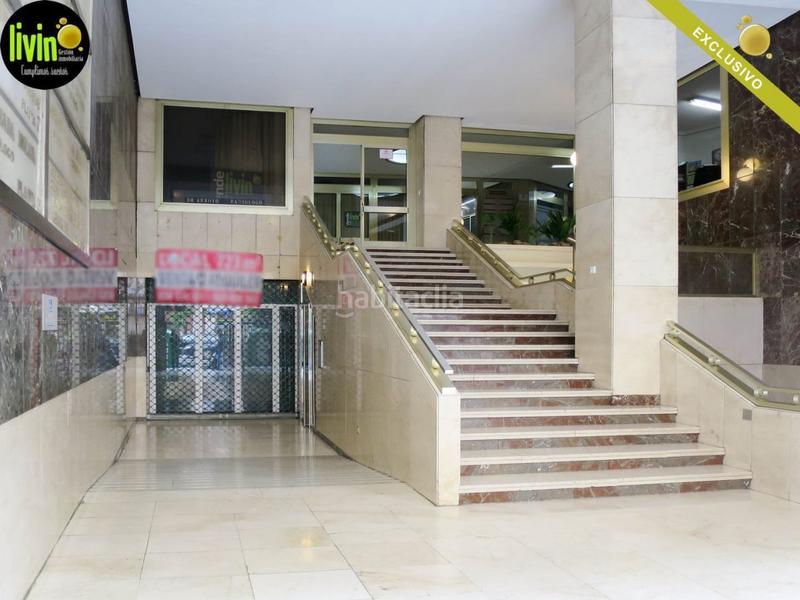 Foto 585aa414-0395-40cb-bf39-ca66df2f014a. Alquiler oficina en Hospital Jaén