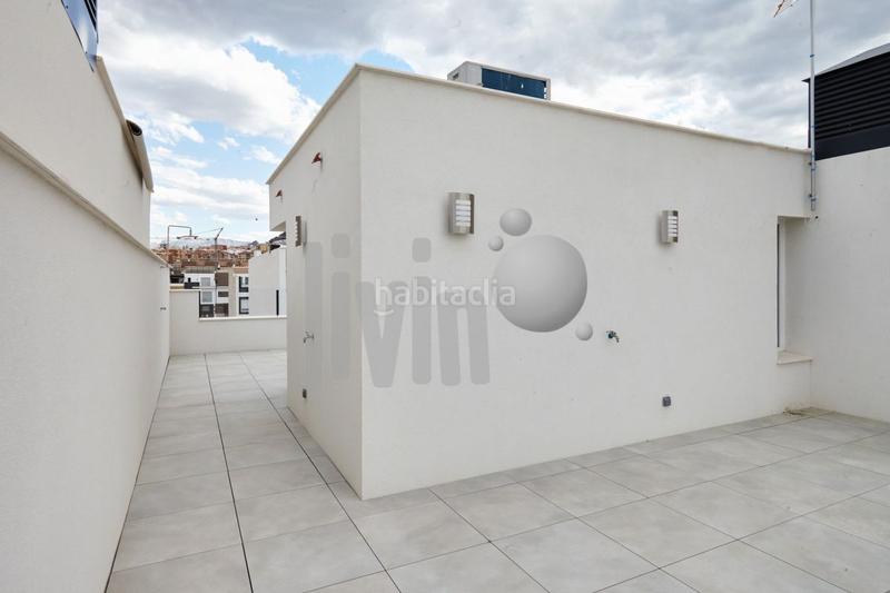 Foto 2a7e85a2-d306-4928-87fa-1dfc6714609a. Casa amb calefacció a Renfe - Bulevar 1ª y 2ª Fase Jaén