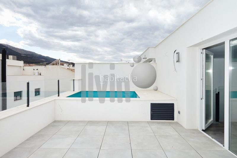 Foto da4b42dd-7d6b-475d-98c0-e4f7d918abf7. House with heating in Renfe - Bulevar 1ª y 2ª Fase Jaén