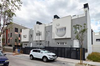 Casa en Renfe - Bulevar 1 y 2 Fase