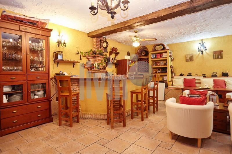 Foto 1a9f1bb7-ec82-4d50-a986-d5f27d45c3f2. Haus mit pool in Ctra. Circunvalación - La Magdalena Jaén