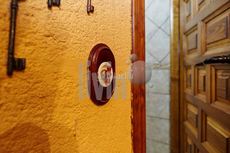 Foto 96c400cf-f6f1-41eb-9a57-1b27d3c2bdaf. Haus mit pool in Ctra. Circunvalación - La Magdalena Jaén