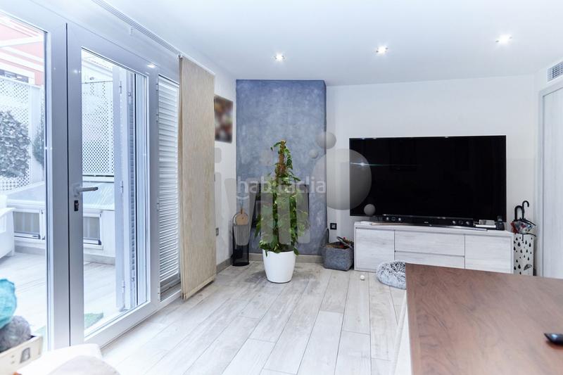 Foto a3a1bfd9-185e-48b3-ab84-64bad70705b6. Haus mit pool in Ctra. Circunvalación - La Magdalena Jaén