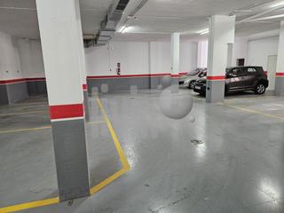 Aparcament cotxe a Belén - San Roque