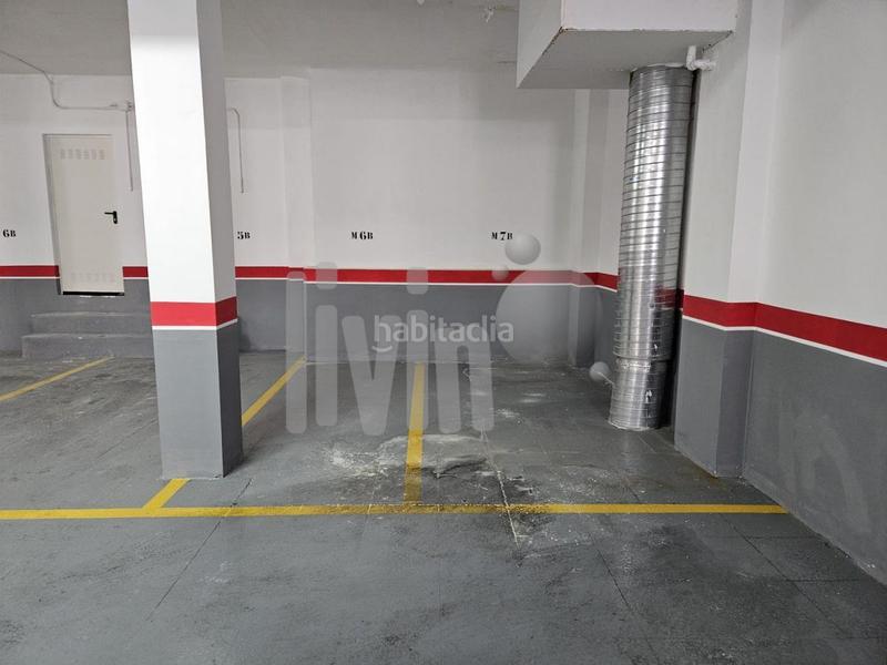Foto b302ebb5-a122-40db-ac5c-a2db2235f1ac. Parking coche en Belén - San Roque Jaén
