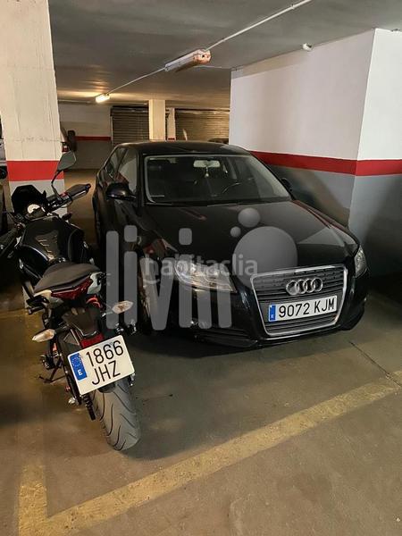 Foto ca475125-527c-4a37-b635-4b44f1a892c4. Parking coche en Ctra. Circunvalación - La Magdalena Jaén