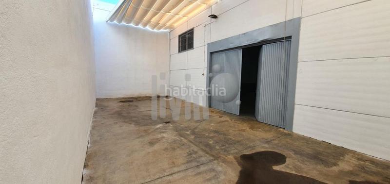 Foto 7a86220a-62f8-499b-8596-aa4c230e02da. Bâtiment à usage industriel dans Renfe - Bulevar 1ª y 2ª Fase Jaén