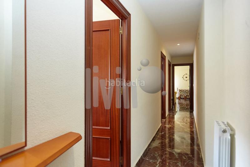 Foto 1f5fd4fb-610c-4cbb-8b09-4ae422ee634d. Piso en El Valle - Universidad Jaén