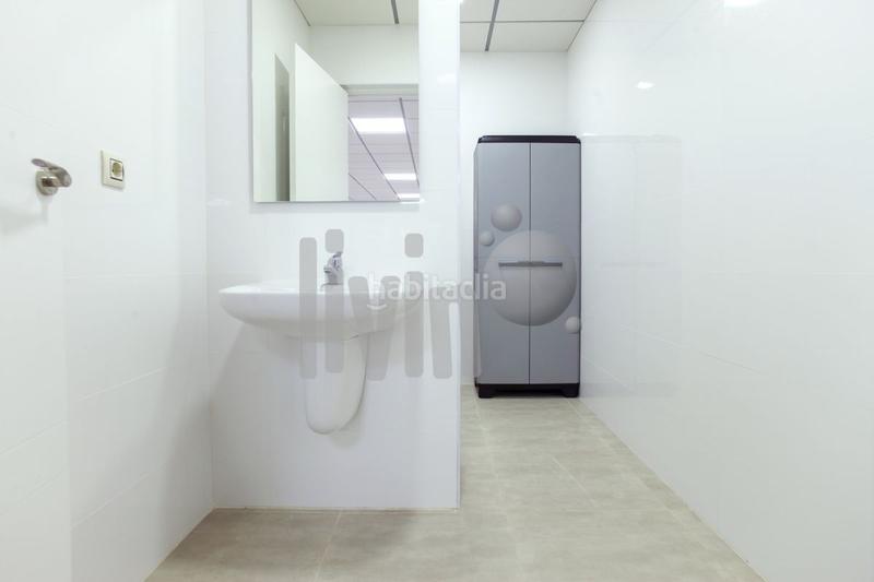 Foto 22440a69-5800-4597-ab33-fb865bef87b6. Alquiler oficina en Hospital Jaén