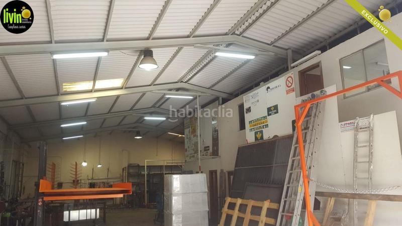 Foto c6cfc329-eaa1-488f-a056-ae638b82113a. Nave industrial en San Ildefonso - Catedral Jaén