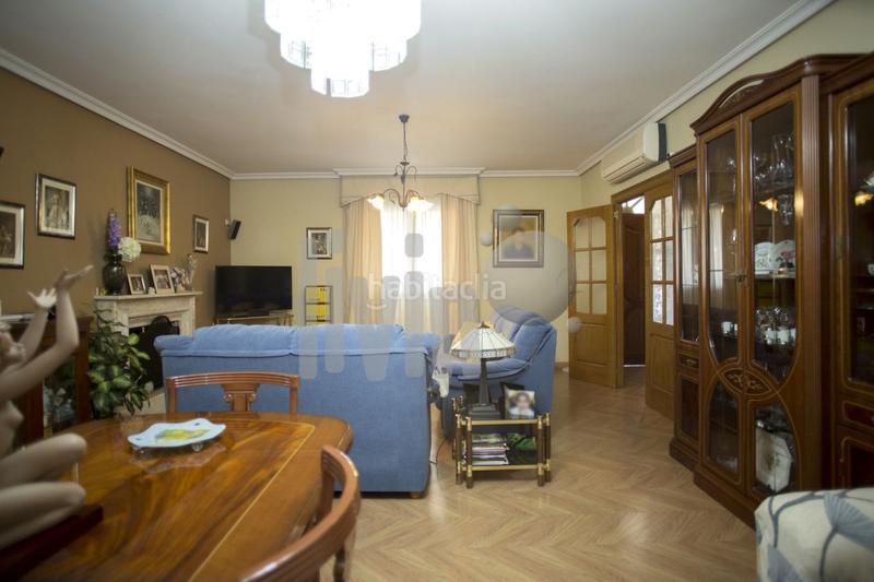 Foto 74131828-7fda-44ee-bf9e-5b9c16289a8d. Casa en Baeza