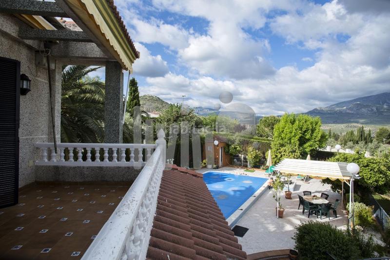 Foto d6e5ef5a-5c4a-4758-b679-350d5f2e424c. Casa en Baeza