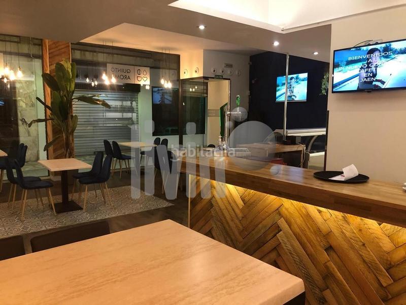 Foto 835cba3b-fb34-4784-9657-835932d33424. Lloguer local comercial a federico mendizabal 6 a Jaén