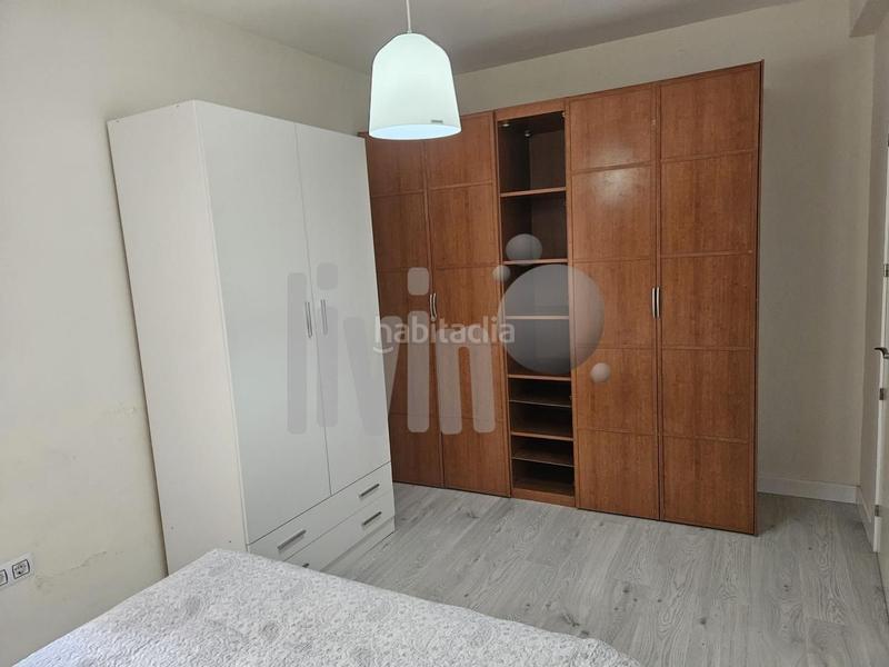 Foto 5a3f577a-5eab-4926-85b7-a7c09b162256. Alquiler piso  en alquiler en calle álamos excelente ubicación céntrica en Jaén