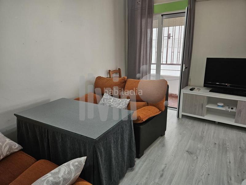 Foto e68dd2f6-2e0c-4823-a057-e97bd5110c6a. Alquiler piso  en alquiler en calle álamos excelente ubicación céntrica en Jaén