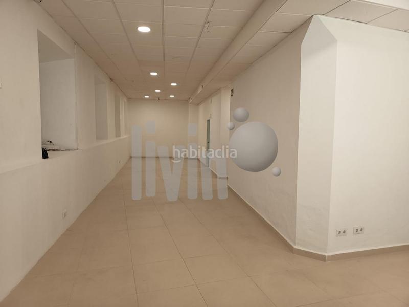 Foto 45567c7f-b7ec-47dd-a694-65a00217f368. Alquiler local comercial  en calle maestra en Jaén