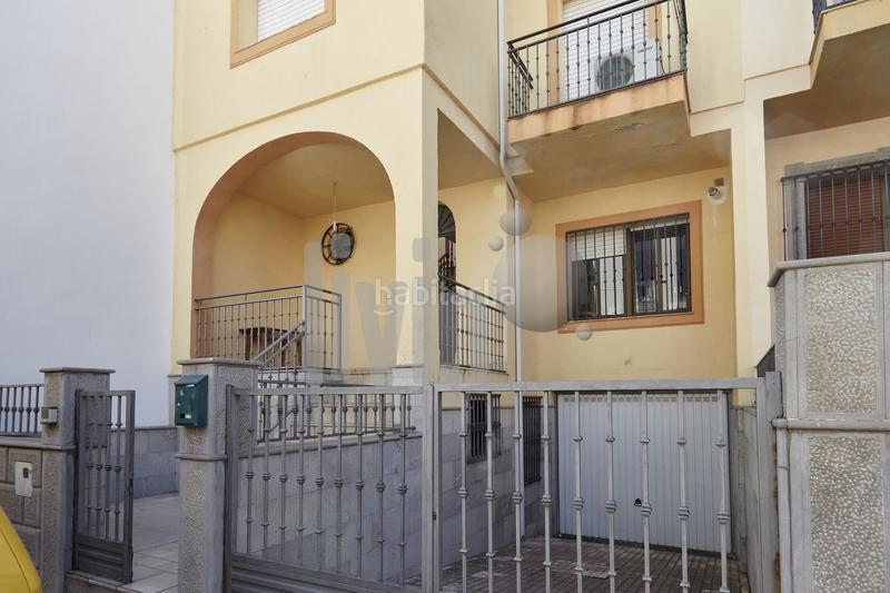 Foto 5b96e1ef-a65d-4758-b429-c6eabdbcf0be. Casa  en venta en toredelcampo en Torredelcampo