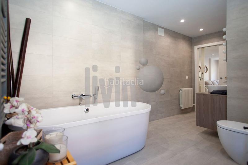 Foto 85705742-ebdb-4063-9f78-34892e090225. Piso en andalucia 64 ático reformado con terraza privada y vistas al castillo en Jaén