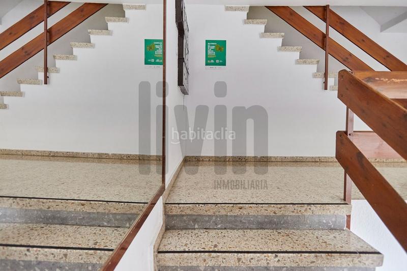 Foto 54b64604-47bd-49aa-aeb1-320c650dbb04. Pis a Ctra. Circunvalación - La Magdalena Jaén