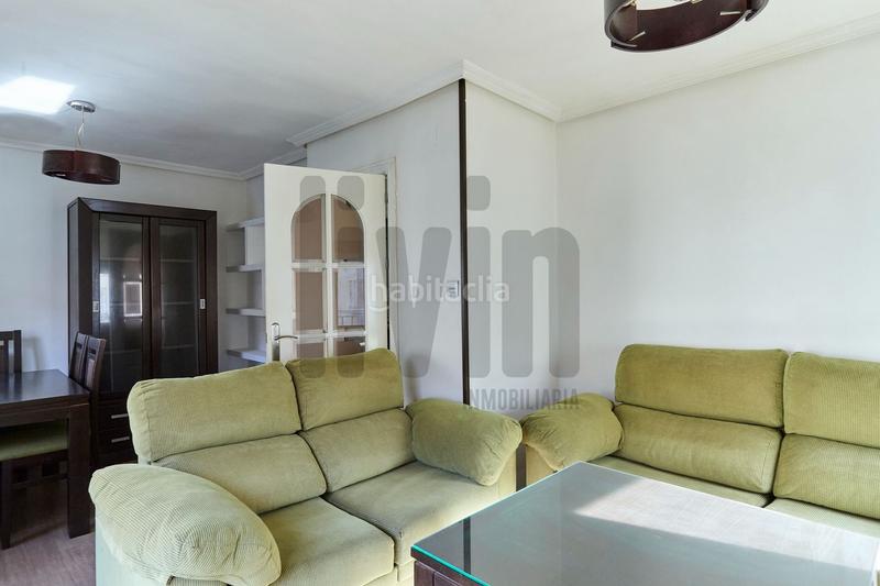 Foto de24aa66-4f51-45fe-a57b-b70b051313ba. Pis a Ctra. Circunvalación - La Magdalena Jaén