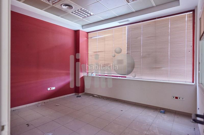 Foto 826f0287-a8f5-43df-aa50-7ae1d99b1517. Alquiler local comercial  en alquiler en calle garcia triviño en Jaén