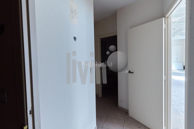 Foto d3b753c7-0edd-48b2-9dc8-ddc6cba0efcd. Alquiler local comercial  en alquiler en calle garcia triviño en Jaén