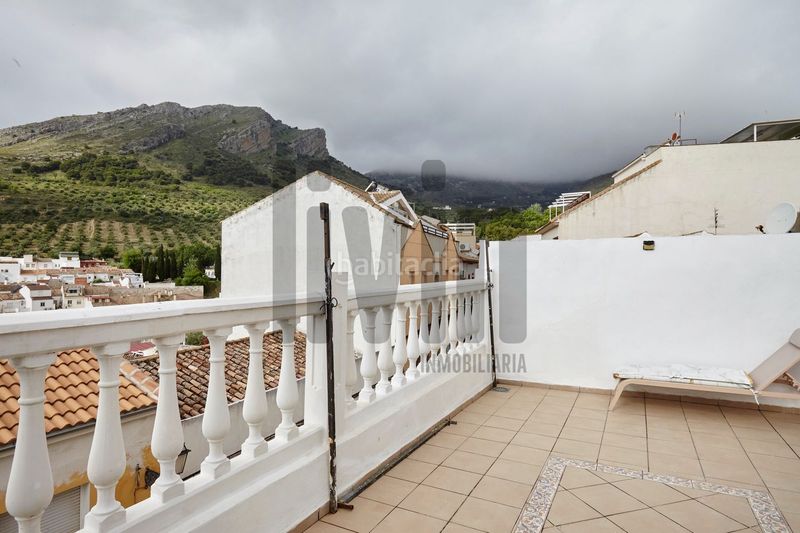 Foto 501daa54-3e4f-4baa-ac6b-a11107402910. Casa amb calefacció a San Felipe - El Almendral - La Merced Jaén