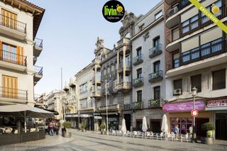 Affitto Ufficio in Bernabé soriano 14. Oficina en venta en diputación, 6 dormitorios.