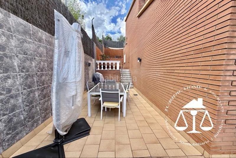 Foto 299d6f99-96c9-4e90-8e3f-48bcc1787fbb. Casa oportunidad en zona en Marianao Sant Boi de Llobregat