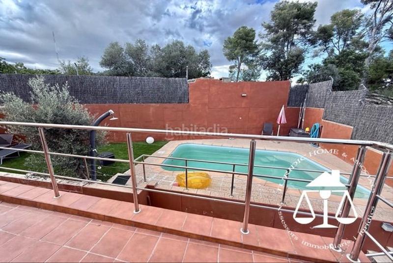 Foto 41d68451-3981-4d33-a337-093b3ab8fcc1. Casa oportunidad en zona en Marianao Sant Boi de Llobregat