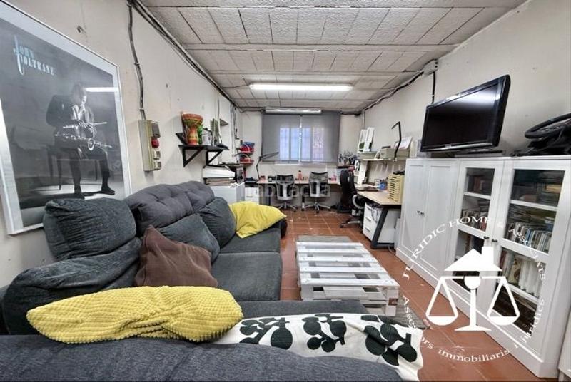 Foto 539f72ea-ae12-4387-b53b-52bd77d67442. Casa oportunidad en zona en Marianao Sant Boi de Llobregat