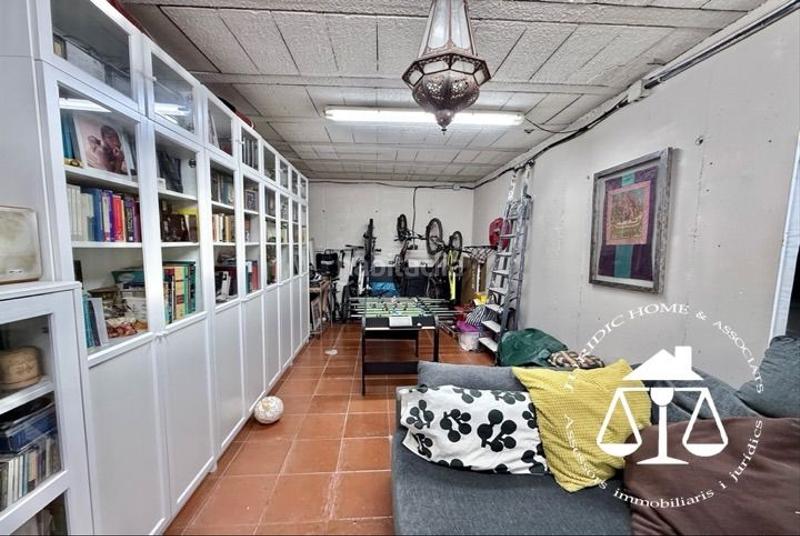 Foto 7734d623-4f05-4666-b185-fb5eafe9698b. Casa oportunidad en zona en Marianao Sant Boi de Llobregat