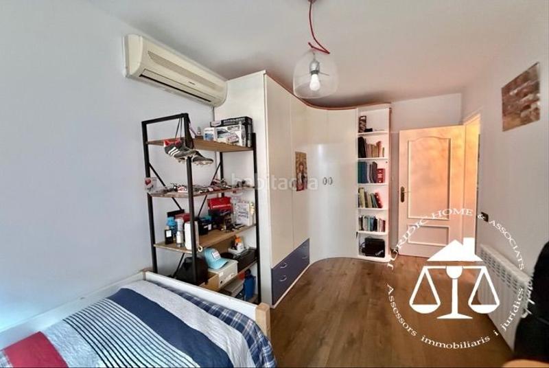 Foto aeac8c0e-01e6-4248-930b-2998cfad5993. Casa oportunidad en zona en Marianao Sant Boi de Llobregat