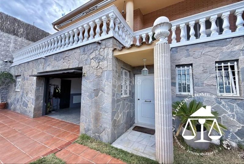 Foto b6a237f2-f635-4043-a718-8404cf1dbd69. Casa oportunidad en zona en Marianao Sant Boi de Llobregat