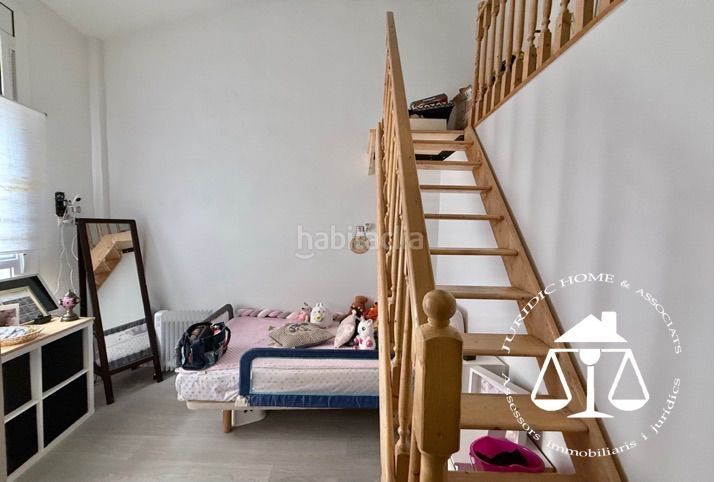 Foto cb4dc8ea-bab8-49c3-81cb-ad47efd6b946. Casa adossada amb calefacció a Creu Alta Sabadell