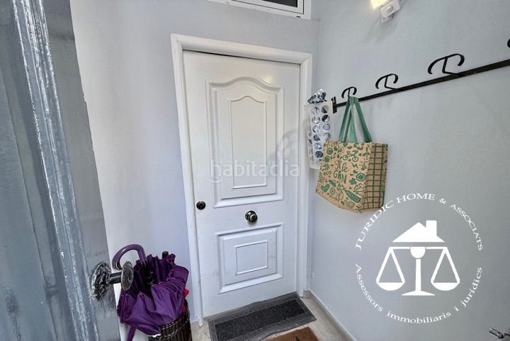 Foto acaf6c3a-3cb6-4ee3-8165-7ff45e68c899. Casa adossada amb calefacció a Creu Alta Sabadell