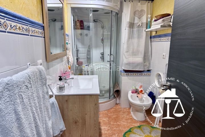 Foto c2293d76-7890-4895-90f2-5b35c4313ff0. Casa adossada amb calefacció a Creu Alta Sabadell