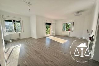 Flat in Vallcarca - Penitents. Oportunidad en zona