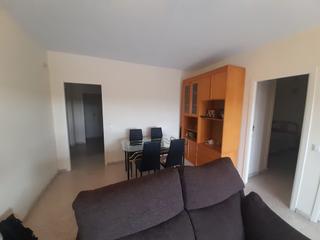 Location Appartement  Calle castillo de alcala de guadaira. Piso en alquiler en plaza rafael salgado (bami) con ascensor. no