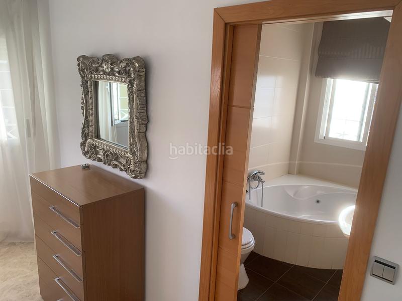 Foto 07e9945e-f972-4d26-9dba-cc9c8bb76e9a. Location chalet dans calle tamarindo 9 dans Olivar de Quintos Montequinto