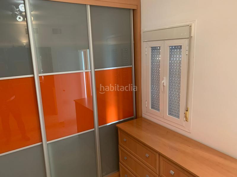 Foto 4b78a9ff-0402-46c9-af15-1e827a33c597. Location chalet dans calle tamarindo 9 dans Olivar de Quintos Montequinto